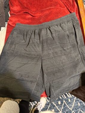 lululemon athletica Men's printed Pacebreaker Shorts